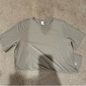 lululemon athletica Short Sleeve Tee in Taupe